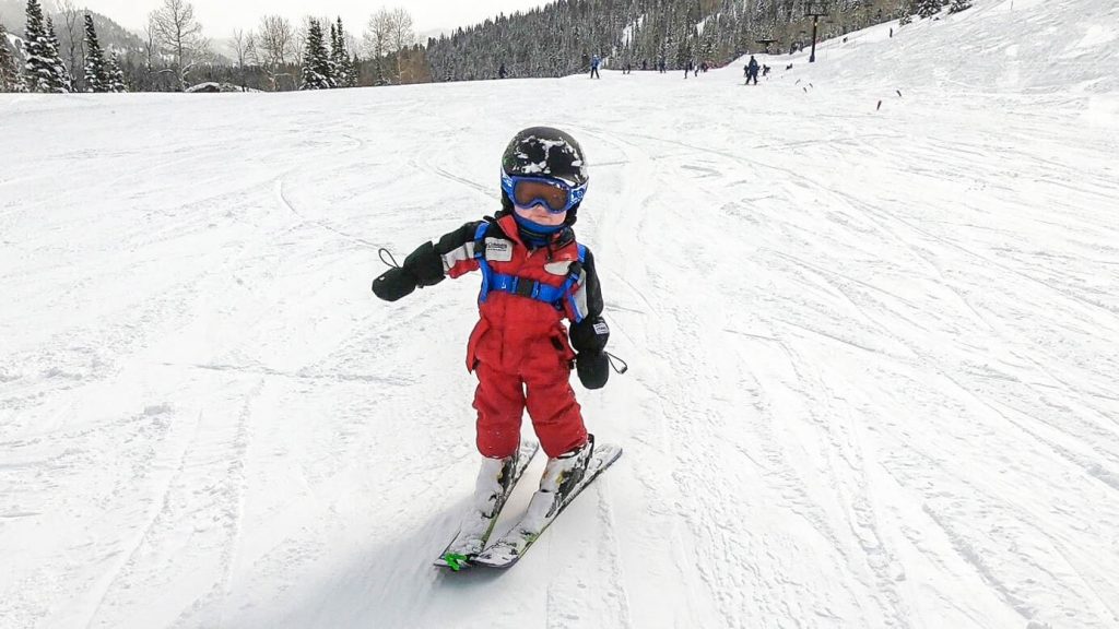 toddler downhill skiing