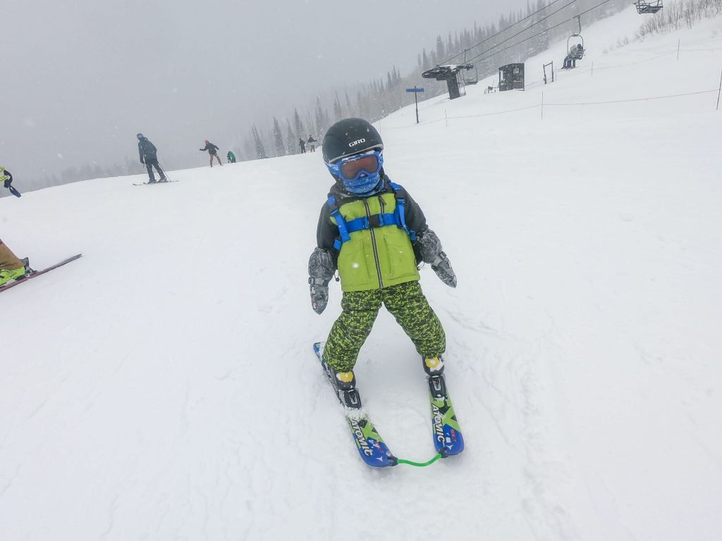 toddler skiing with an edgie wedgie