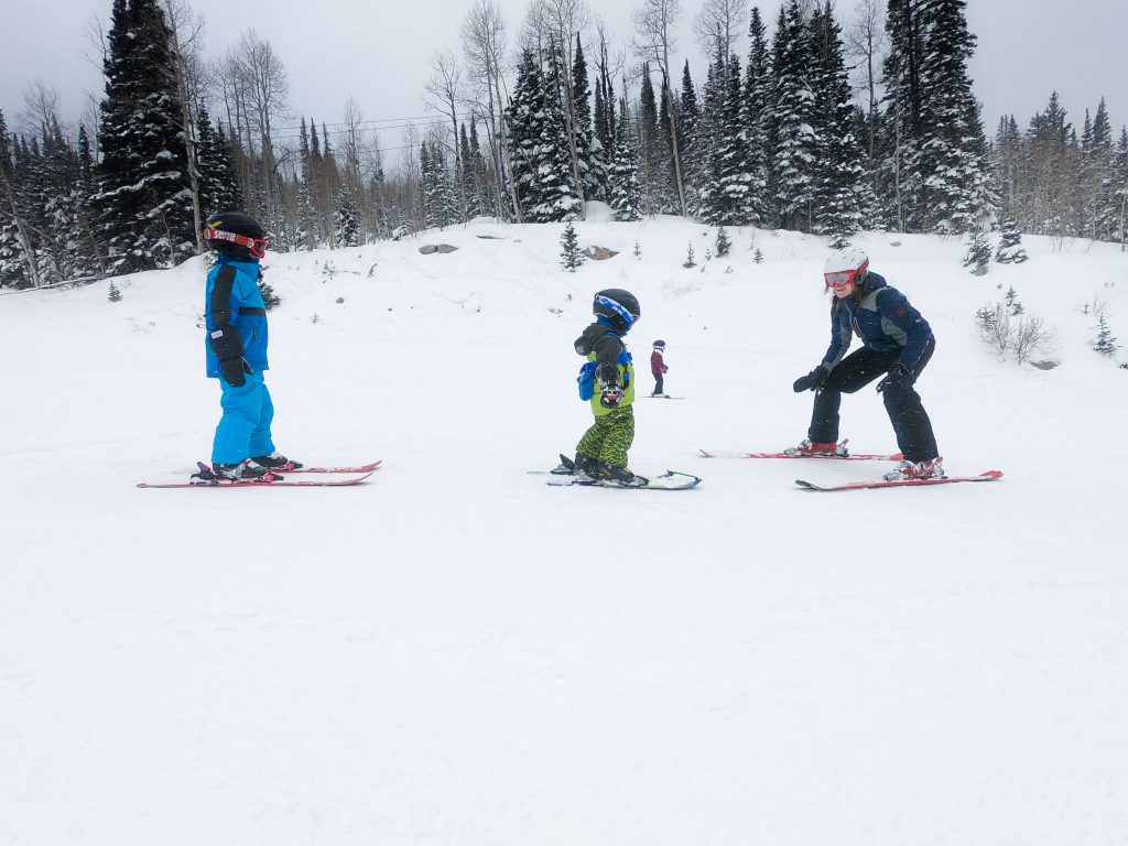 toddler learning to ski