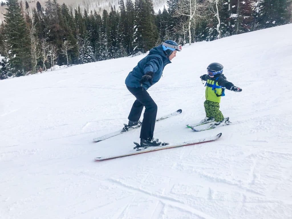 toddler learning to ski