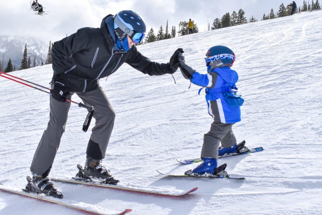 toddler learning to ski