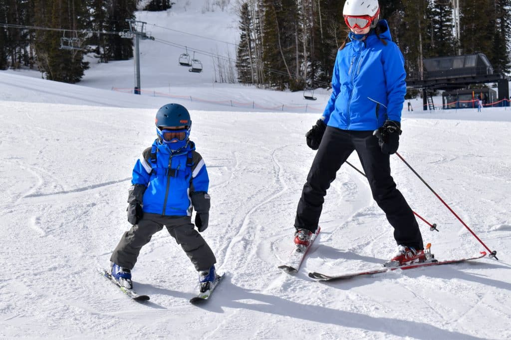 toddler learning to ski