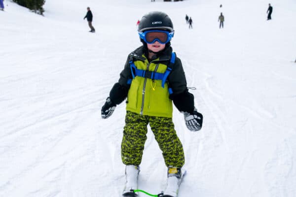 kids ski free