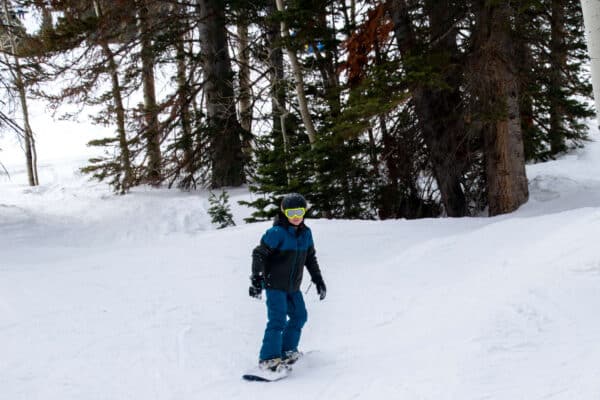 boy snowboarding