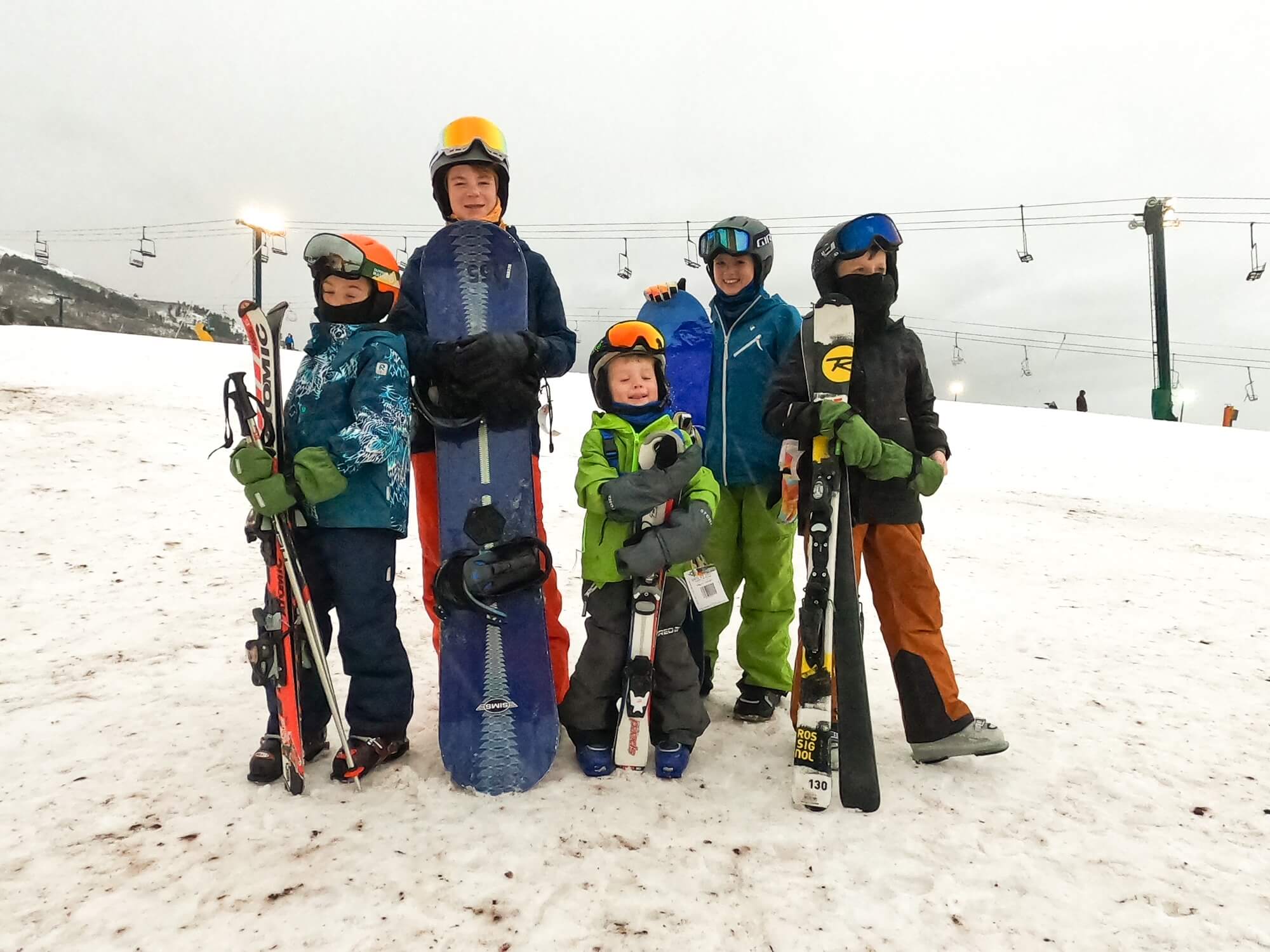 kids skiing at Nordic Valley