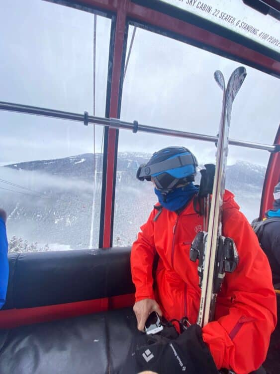 Whistler sky cabin gondola