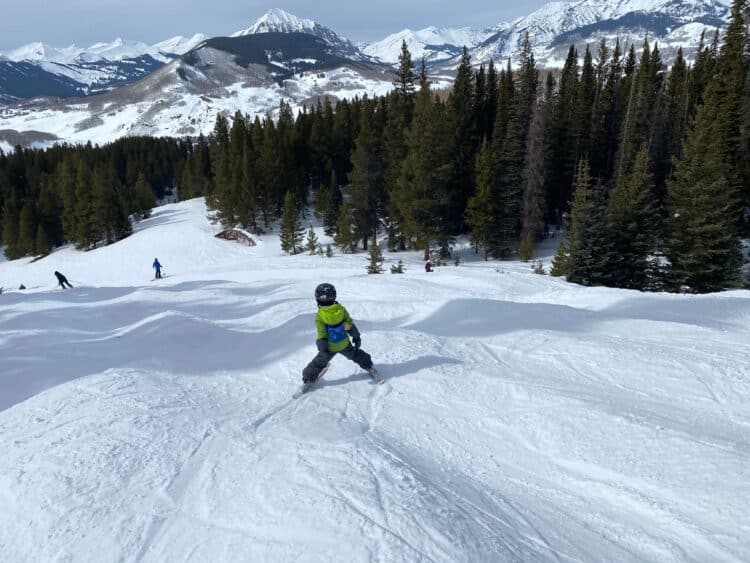 skiing crested butte with kids