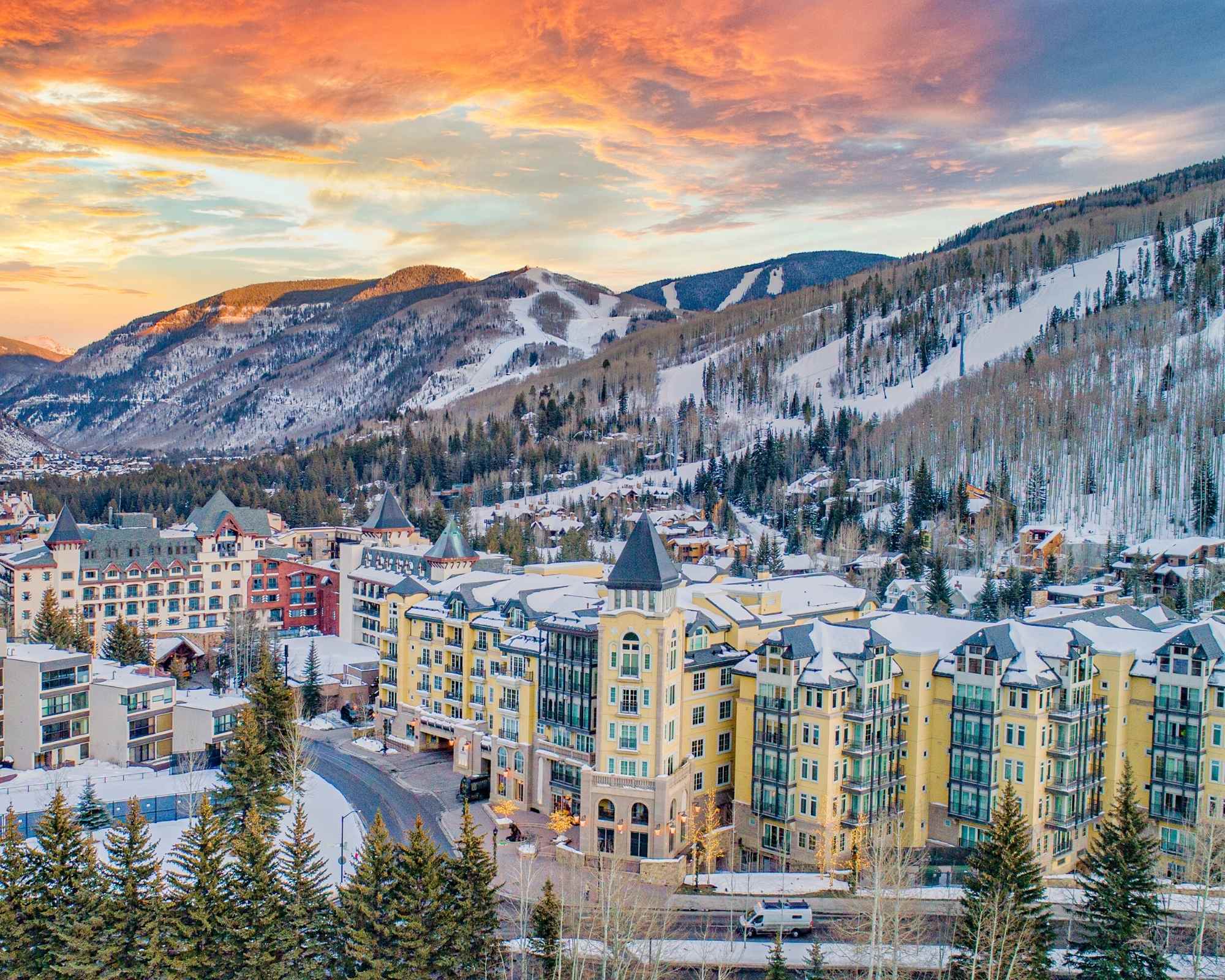 9 Most Magical Christmas Ski Resorts - Skiing Kids