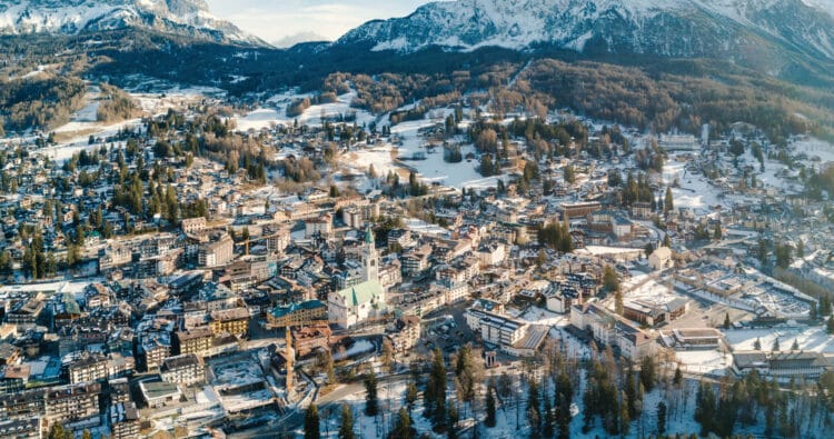 Cortina d'ampezzo italy ski town