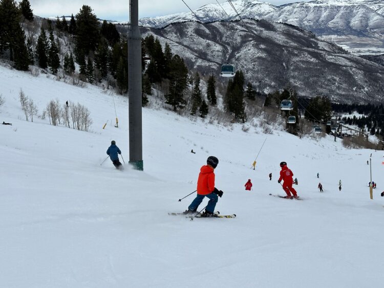 Snowbasin kids ski school