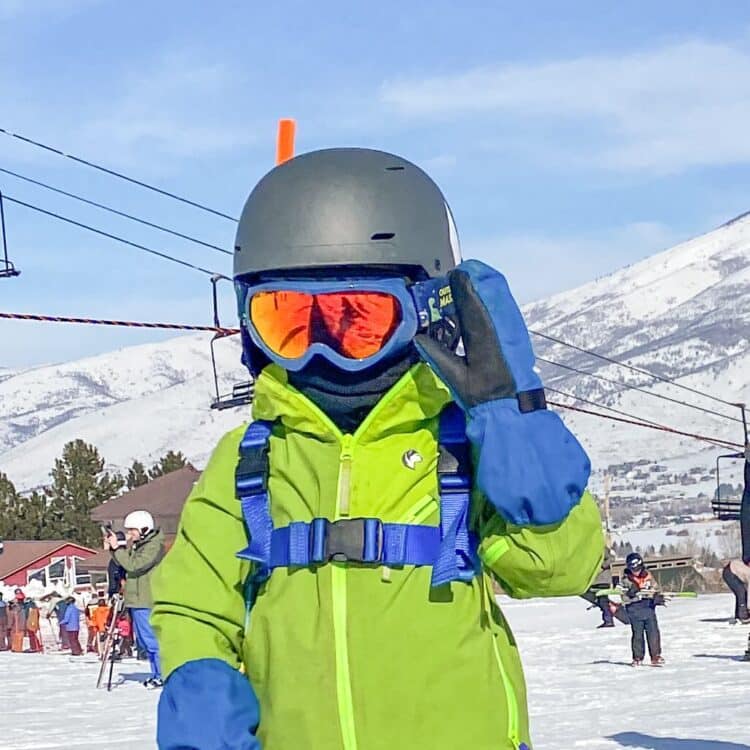 little kids ski helmet